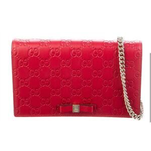 Gucci Signature Bow Chain Wallet